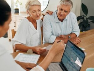 Should a Retiree Have a Financial Advisor?